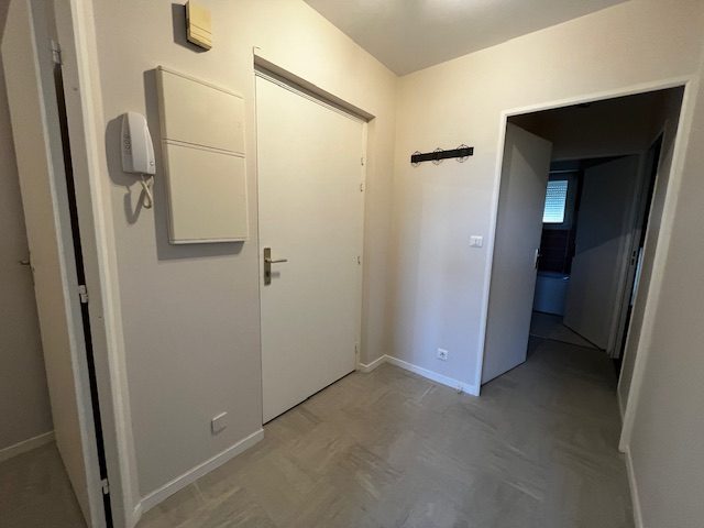 Appartement à vendre - 49 m² - 2 pièces - 95380 Louvres - Photo 12 sur 15